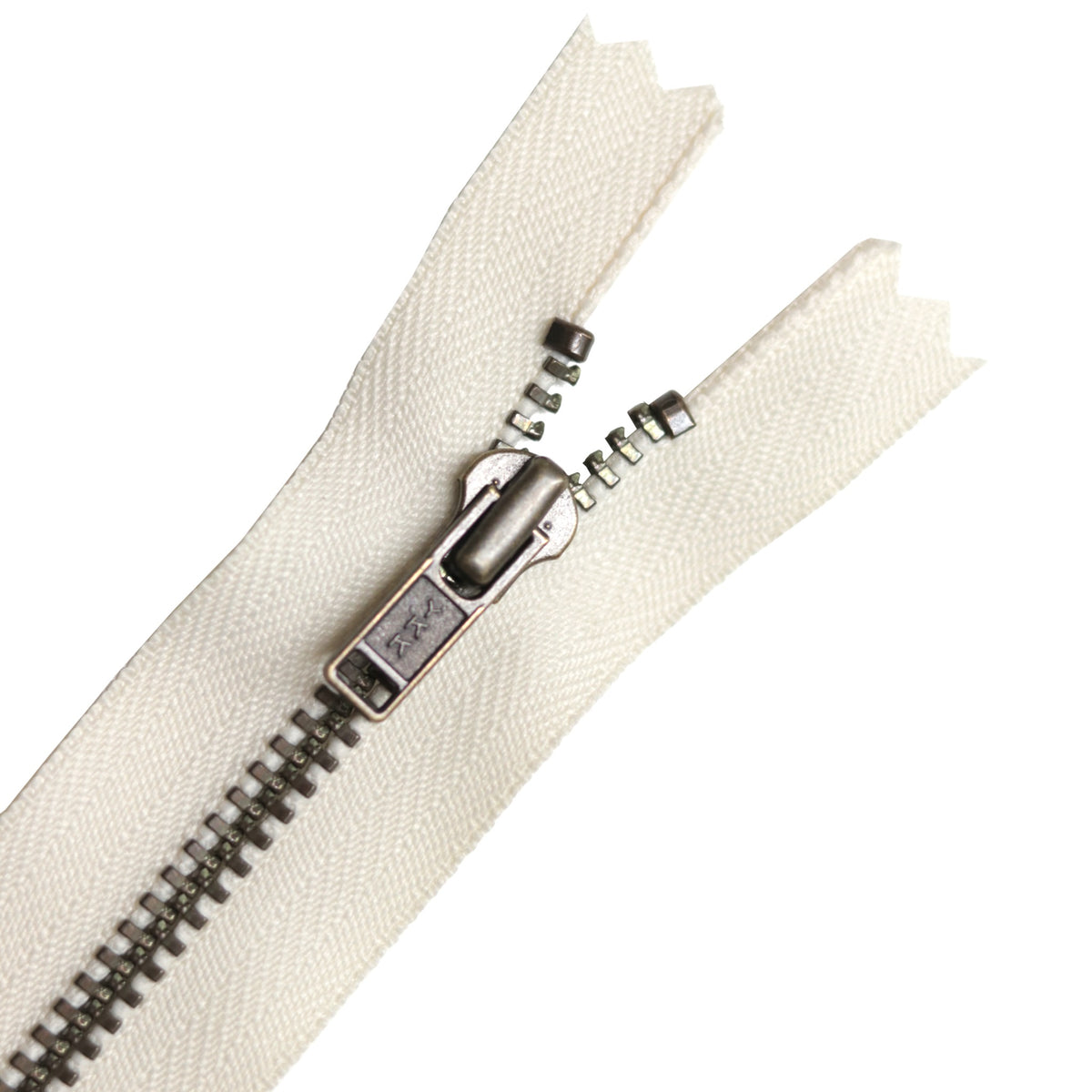 IvoryMetalZipper1_852aebf0-